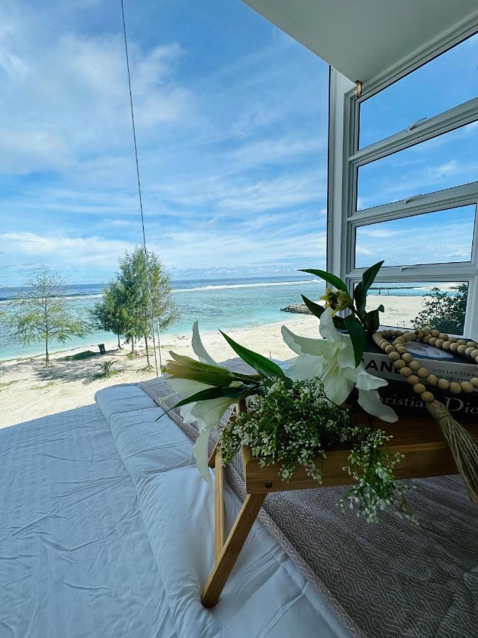 Lazzlla Beach Front Apartments Хулхумале Экстерьер фото